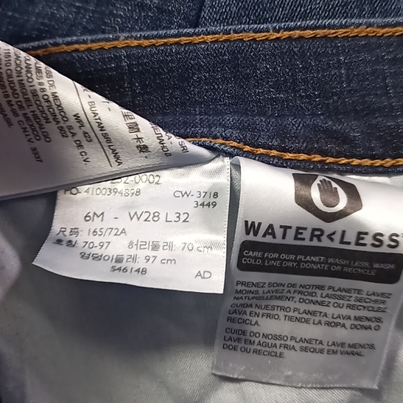 Levi's Classic Boot Mid-Rise Blue Jeans Size 6M - Picture 15 of 16